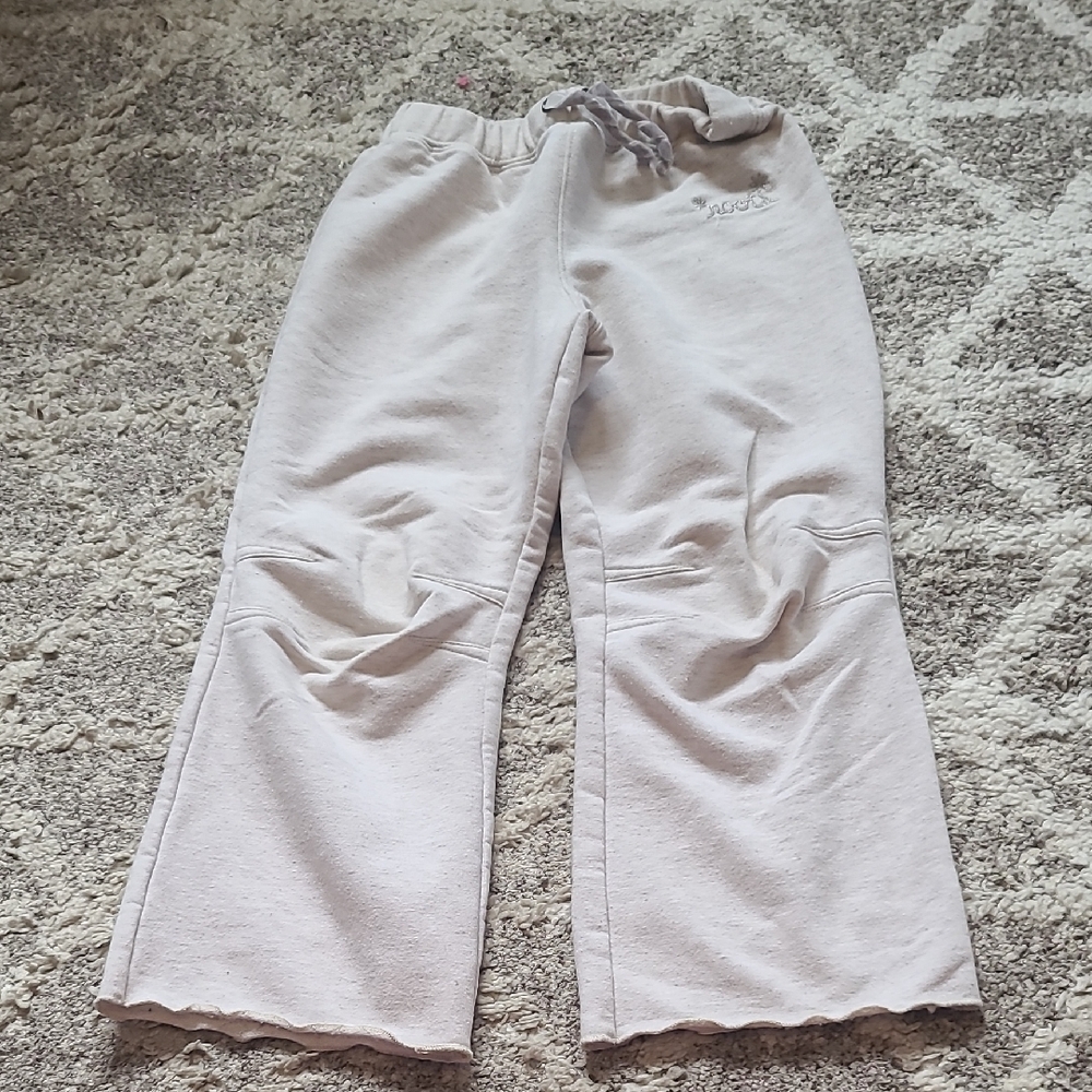 4 for $28 - Roots Girls 3T Beige Lightweight Sweatpants